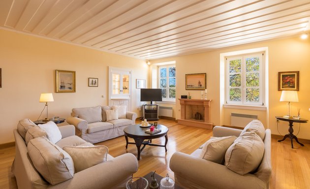 Liston View Apartment