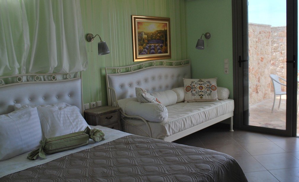 Ligia's double bedroom